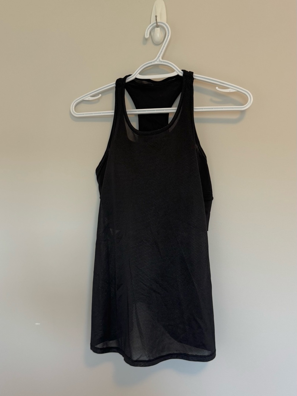 Lululemon Pushing Limits Tank
Black 2 in 1